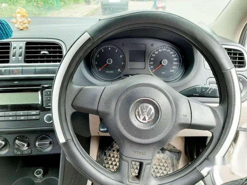 Volkswagen Polo Highline Petrol, 2012, MT for sale 