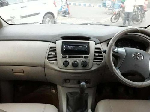 Toyota Innova 2012 MT for sale 