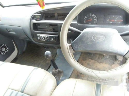 2003 Toyota Qualis MT for sale at low price