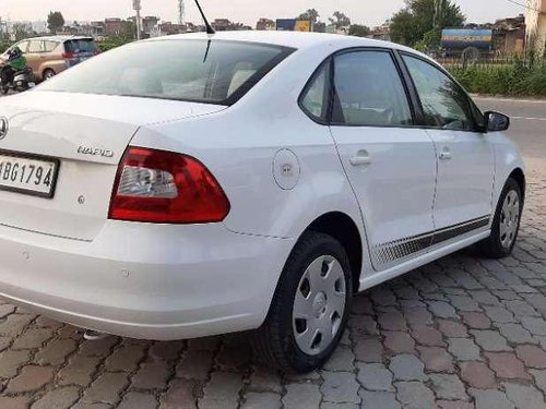 2015 Skoda Rapid MT for sale