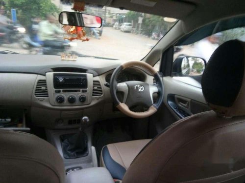 Toyota Innova 2.5 G4 8 STR, 2013, Diesel MT for sale 