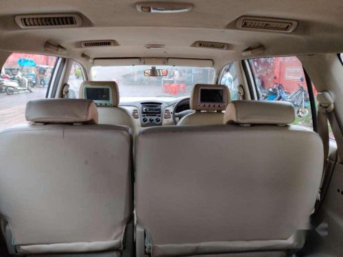 Toyota Innova 2.5 G4 8 STR, 2010, Diesel MT for sale