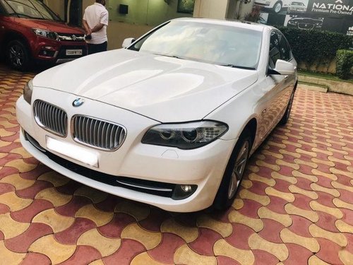 Used BMW 5 Series AT car at low price