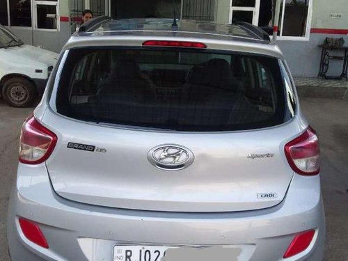 Hyundai Grand i10 Sportz 1.1 CRDi, 2016, Diesel MT for sale 