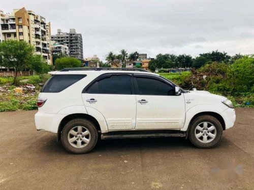 Toyota Fortuner 2011 4x4 MT for sale 