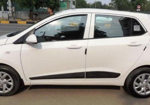 Used Hyundai Grand i10 MT car at low price