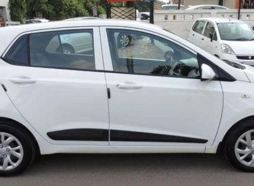 Used Hyundai Grand i10 MT car at low price