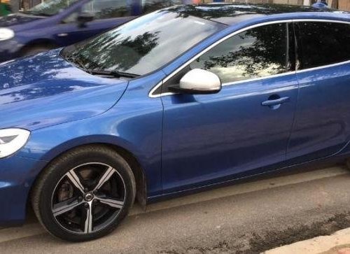 Used Volvo V40 AT for sale at low price