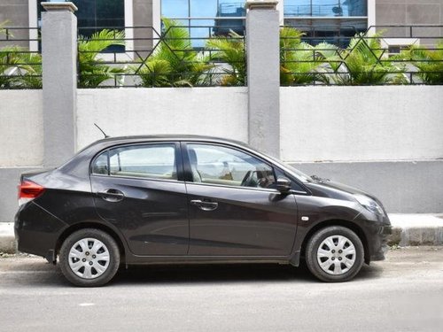 Used Honda Amaze MT car at low price