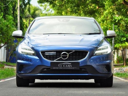 Used Volvo V40 D3 R-Design 2019 AT for sale