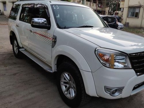 Ford Endeavour 2009-2014 3.0L 4X2 AT for sale 