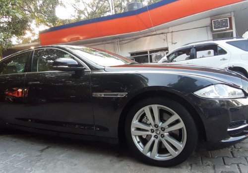 Jaguar XJ 3.0L Portfolio 2013 AT for sale 