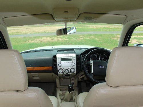 Ford Endeavour 2.5L 4X2 2010 MT for sale 