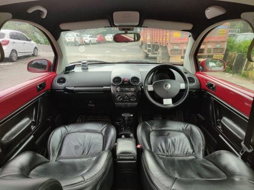 Volkswagen Beetle 2.0 AT 2009 for sale