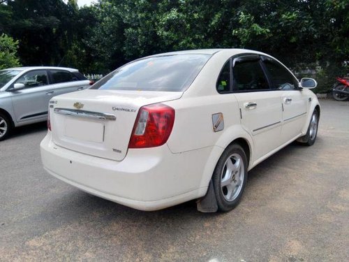 Used Chevrolet Optra Magnum 2.0 LT 2011 MT for sale