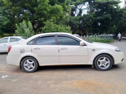 Used Chevrolet Optra Magnum 2.0 LT 2011 MT for sale