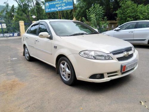 Used Chevrolet Optra Magnum 2.0 LT 2011 MT for sale