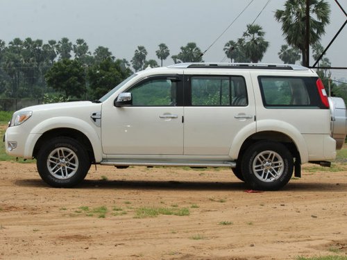 Ford Endeavour 2.5L 4X2 2010 MT for sale 