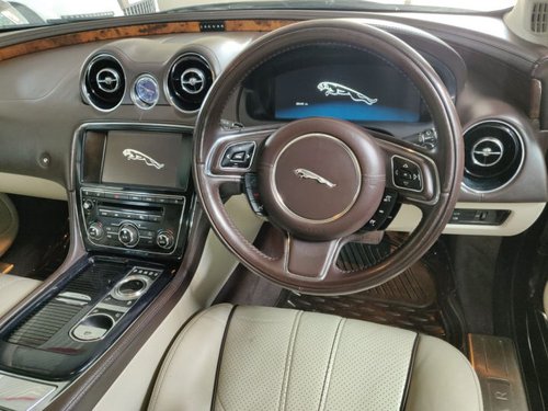 Jaguar XJ 3.0L Portfolio 2013 AT for sale 