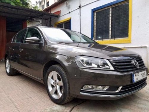 Used Volkswagen Passat Diesel Highline 2.0 TDI AT 2012 for sale