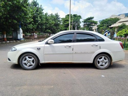 Used Chevrolet Optra Magnum 2.0 LT 2011 MT for sale