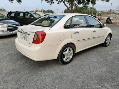 Used Chevrolet Optra Magnum 2.0 LT 2011 MT for sale 