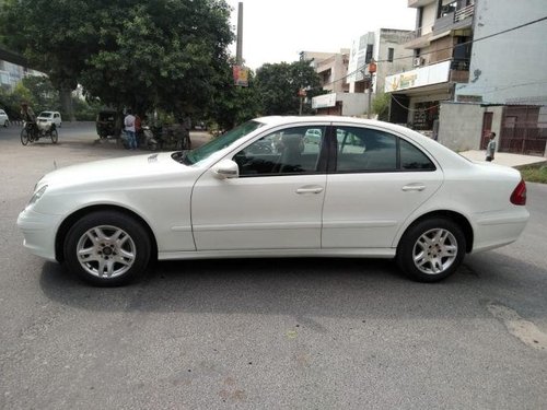 Used Mercedes Benz E-Class AT 1993-2009 car at low price