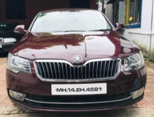 Used Skoda Superb AT car at low price