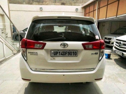 Used Toyota Innova Crysta 2.4 G MT car at low price