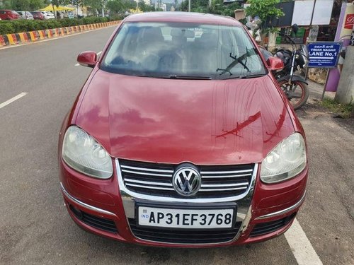 Used Volkswagen Jetta MT 2008 car at low price