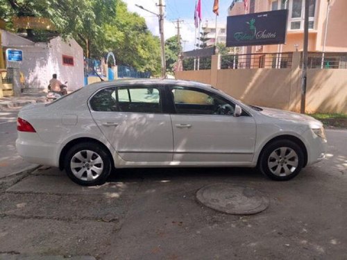 Used Skoda Superb AT car at low price