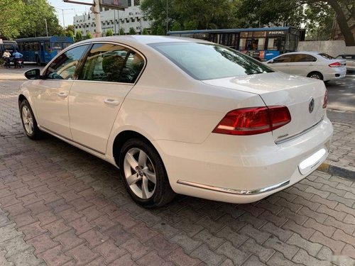 Volkswagen Passat 2010-2014 Diesel Highline 2.0 TDI AT for sale