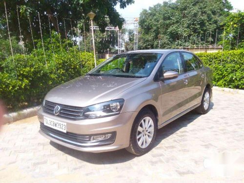 Volkswagen Vento Highline Petrol, 2015, AT for sale 