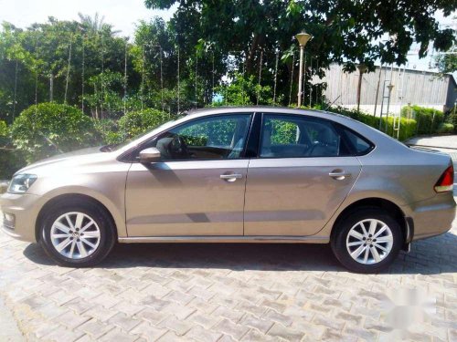 Volkswagen Vento Highline Petrol, 2015, AT for sale 