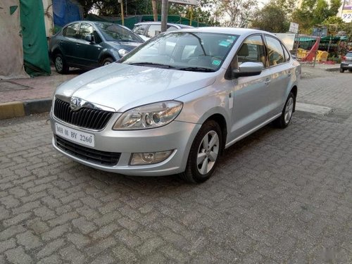 Used Skoda Rapid AT car at low price