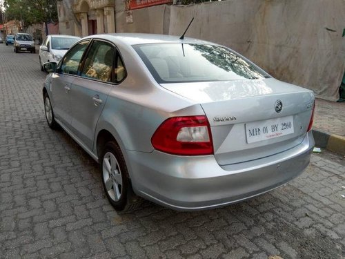 Used Skoda Rapid AT car at low price