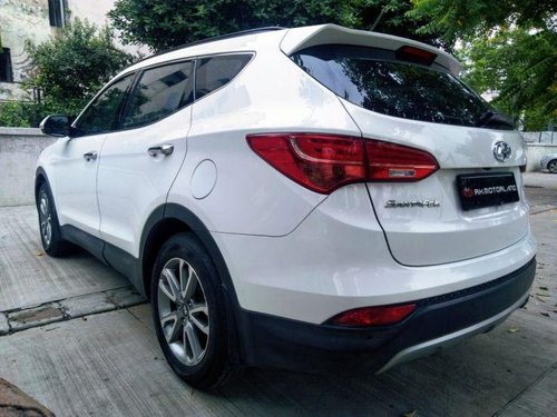 Hyundai Santa Fe 2014 2WD AT for sale 