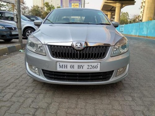 Used Skoda Rapid AT car at low price