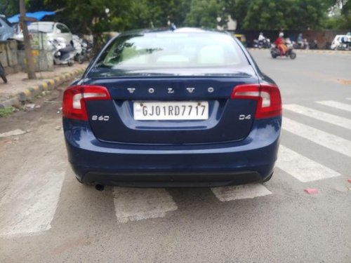 Used Volvo S60 AT car at low price