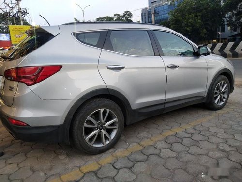 Hyundai Santa Fe 4X4 2015 MT for sale 