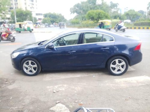 Used Volvo S60 AT car at low price