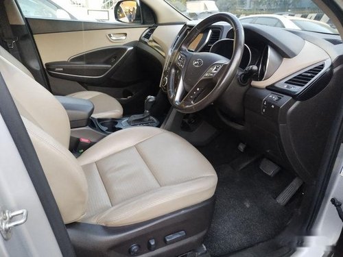 Hyundai Santa Fe 4X4 2015 MT for sale 