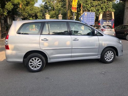 Toyota Innova 2013 MT for sale