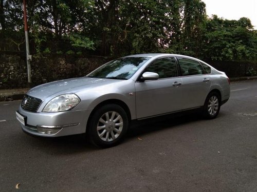 Used Nissan Teana AT car at low price