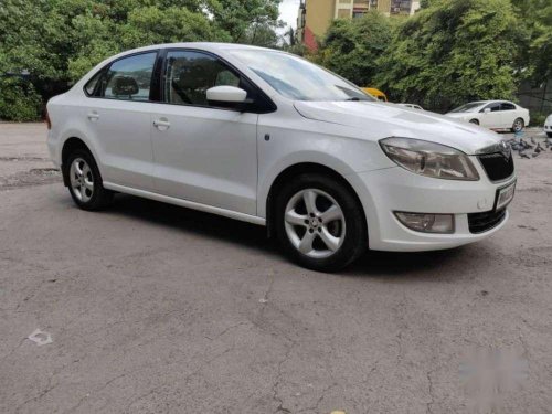 Skoda Rapid 1.6 MPI Elegance 2015 AT for sale 