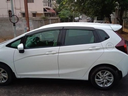 Used Honda Jazz MT car at low price