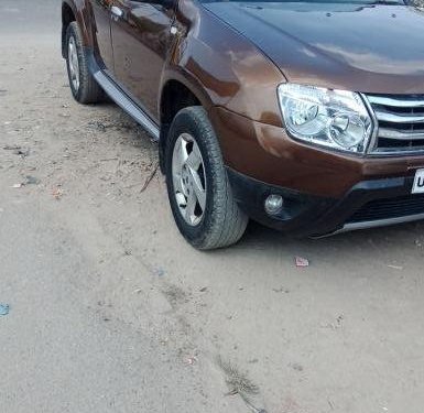 Used Renault Duster MT car at low price