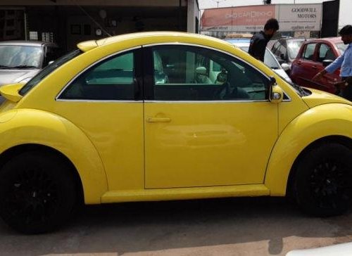 Volkswagen Beetle 2.0 AT 2009 for sale