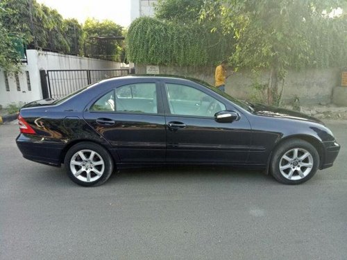 2006 Ford Classic MT for sale at low price