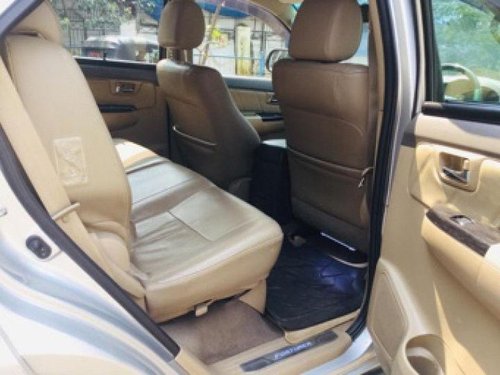 Used Toyota Fortuner 4x2 AT car at low price